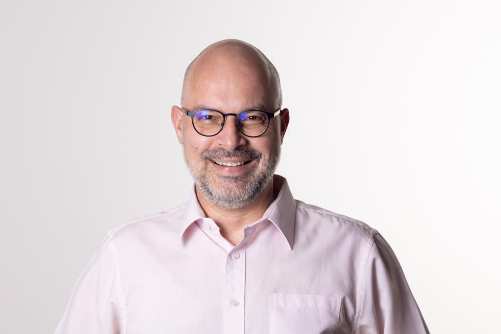 Retrato de Erik Camarano